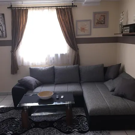 Apartment Boulevard *